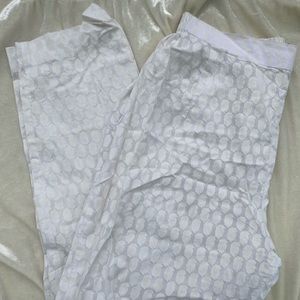 White cotton pants, light breathable size Medium